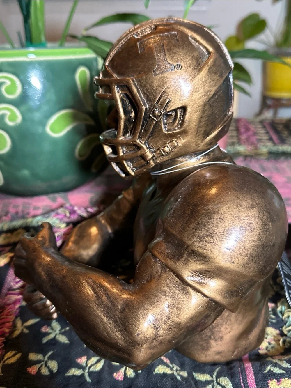 Tennessee University Vols Football Bronze Veneer Wine Bottle Holder Barware NEW
